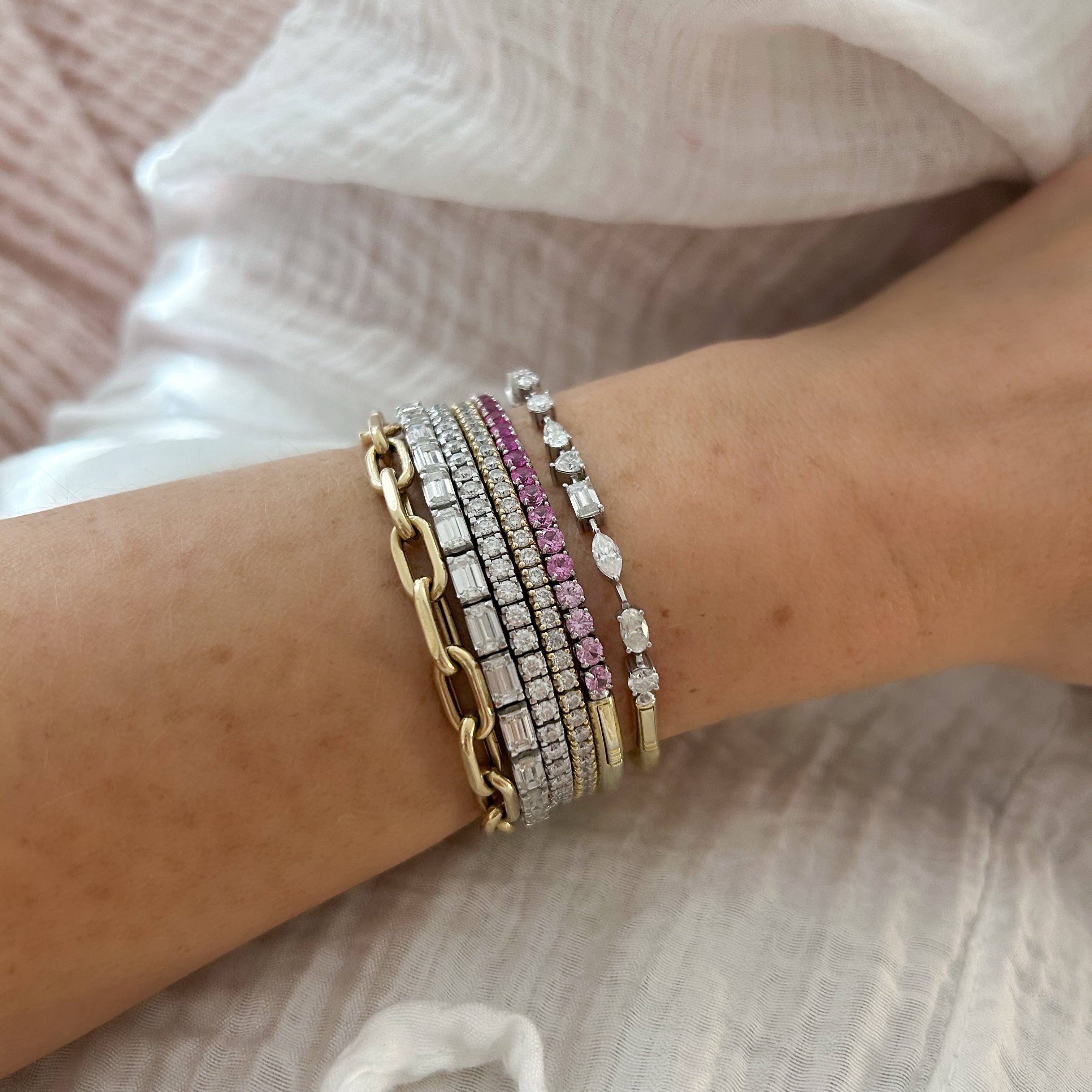 Half Axis Bangle Pink Ombre Tennis Bracelet™