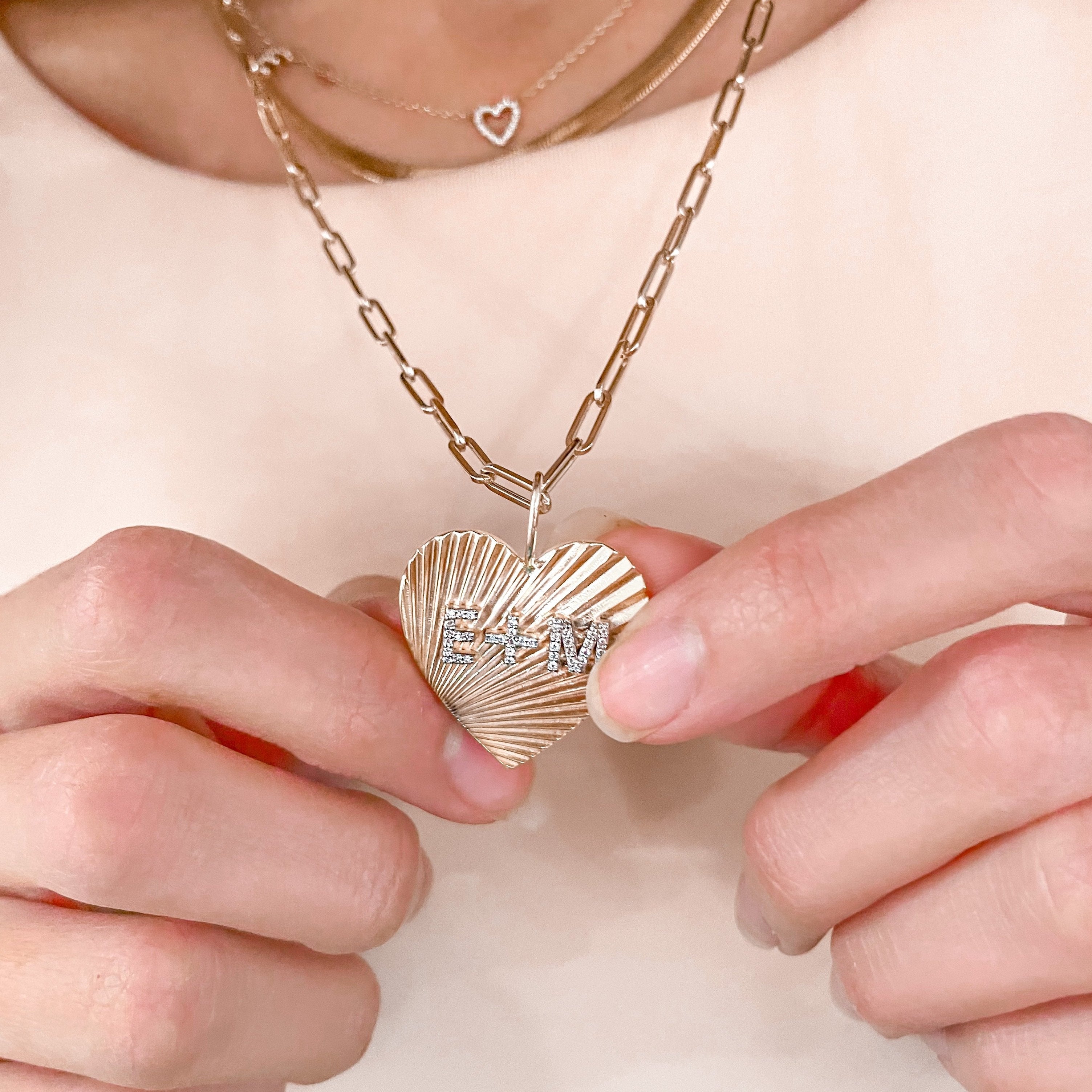 14k Personalized Fluted Heart Charm